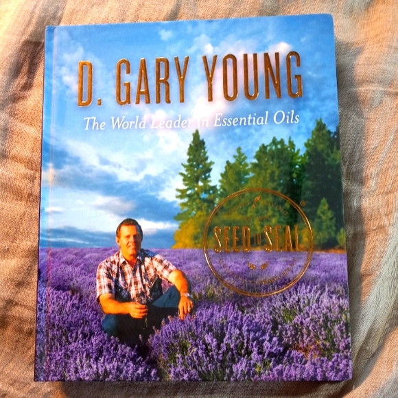 Book on Essential Oils - Seed to Seal - Picture 1 of 16